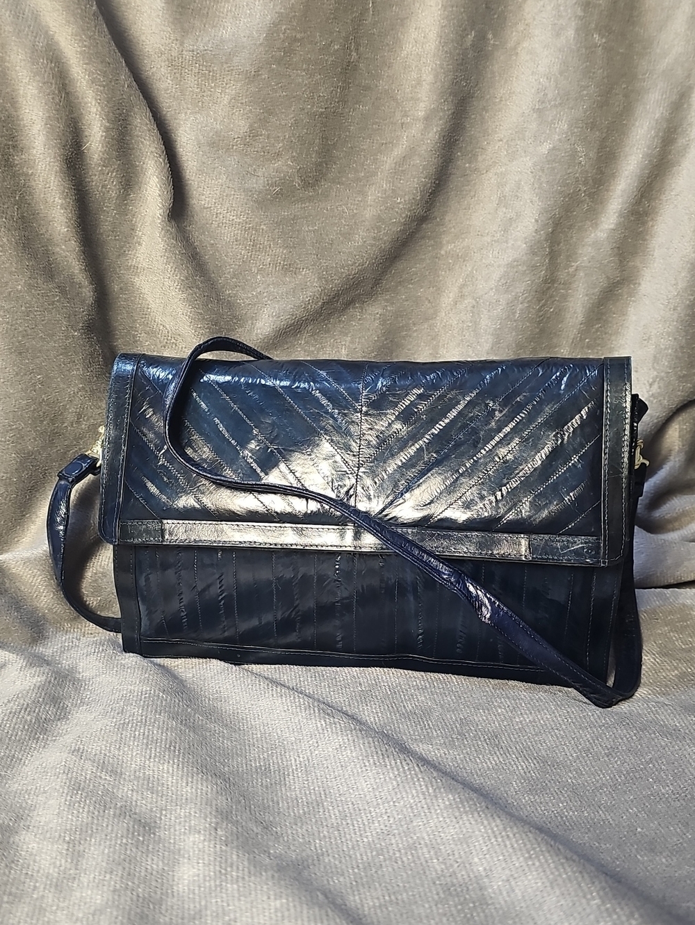 Quilted Eel Leather Crossbody Clutch Dark Navy Made In Korea Shinny SS1